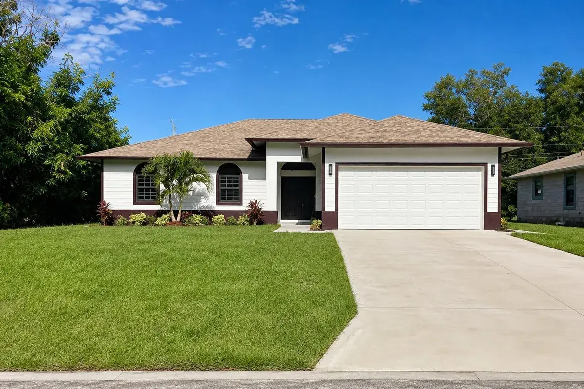 2356 30TH Avenue SW, Vero Beach FL 32968