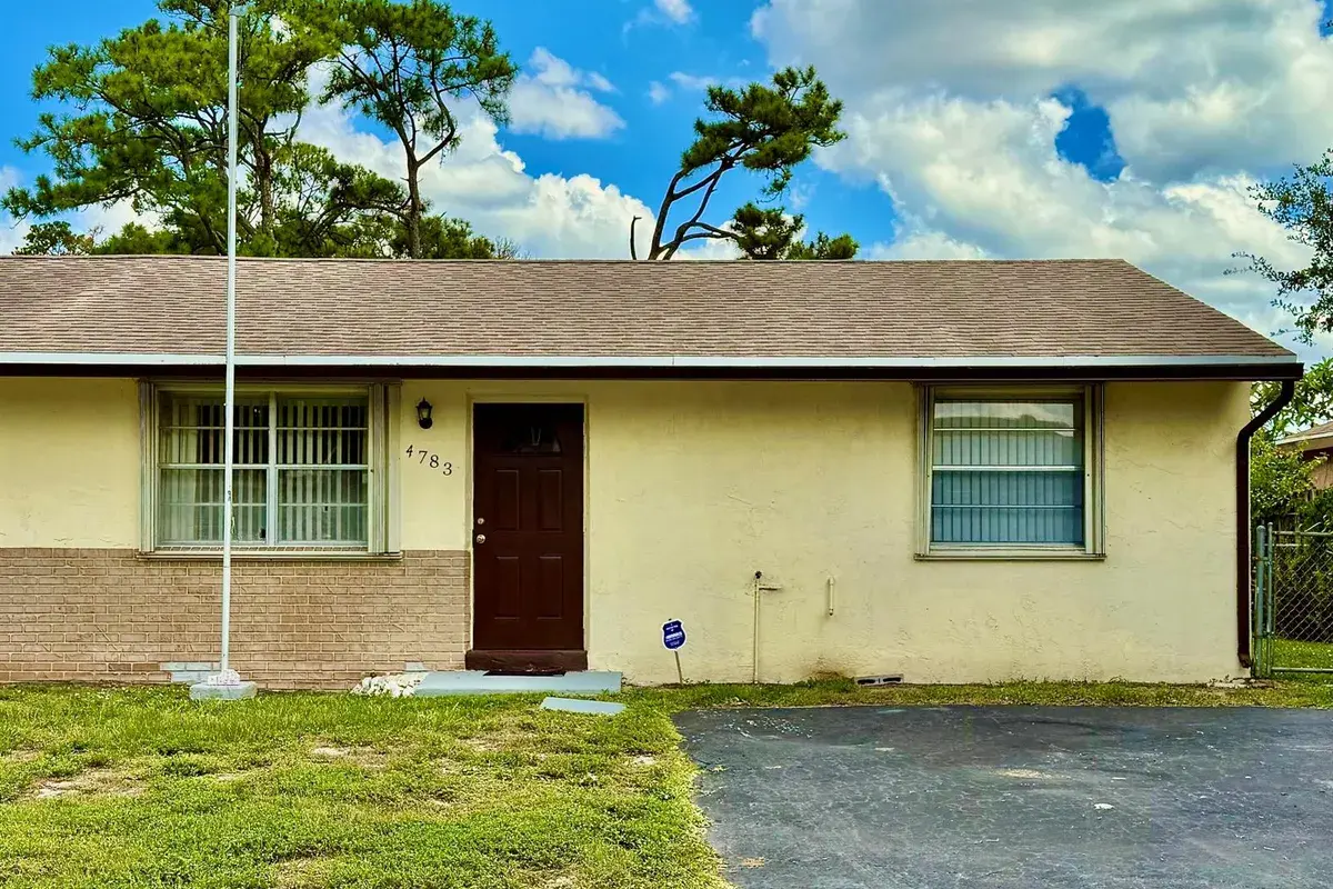 4783 Gladiator Circle, FL 33463