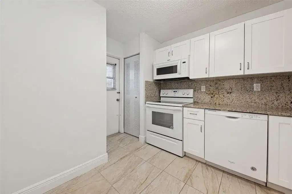 4501 NE 21ST # 109, Fort Lauderdale FL 33308 photo 2