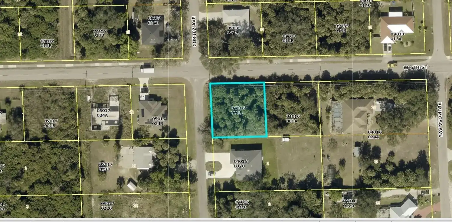 207 NW 6TH Place, Lehigh Acres FL 33972
