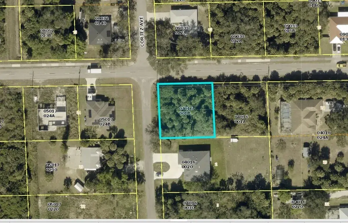 207 NW 6TH Place, Lehigh Acres FL 33972