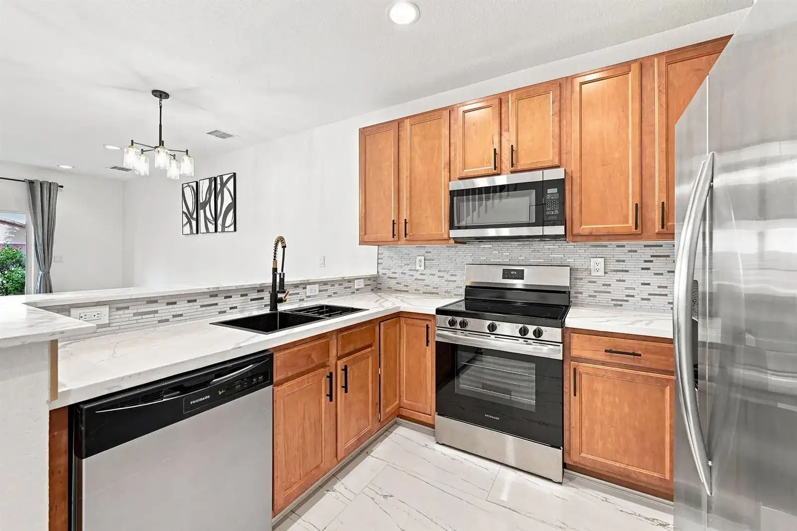 3105 NW 25TH Terrace, Oakland Park FL 33309 photo 4