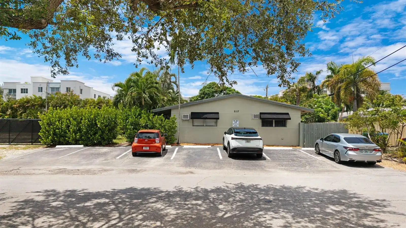 2117 NE 14TH Avenue # 4, Wilton Manors FL 33305 photo 2
