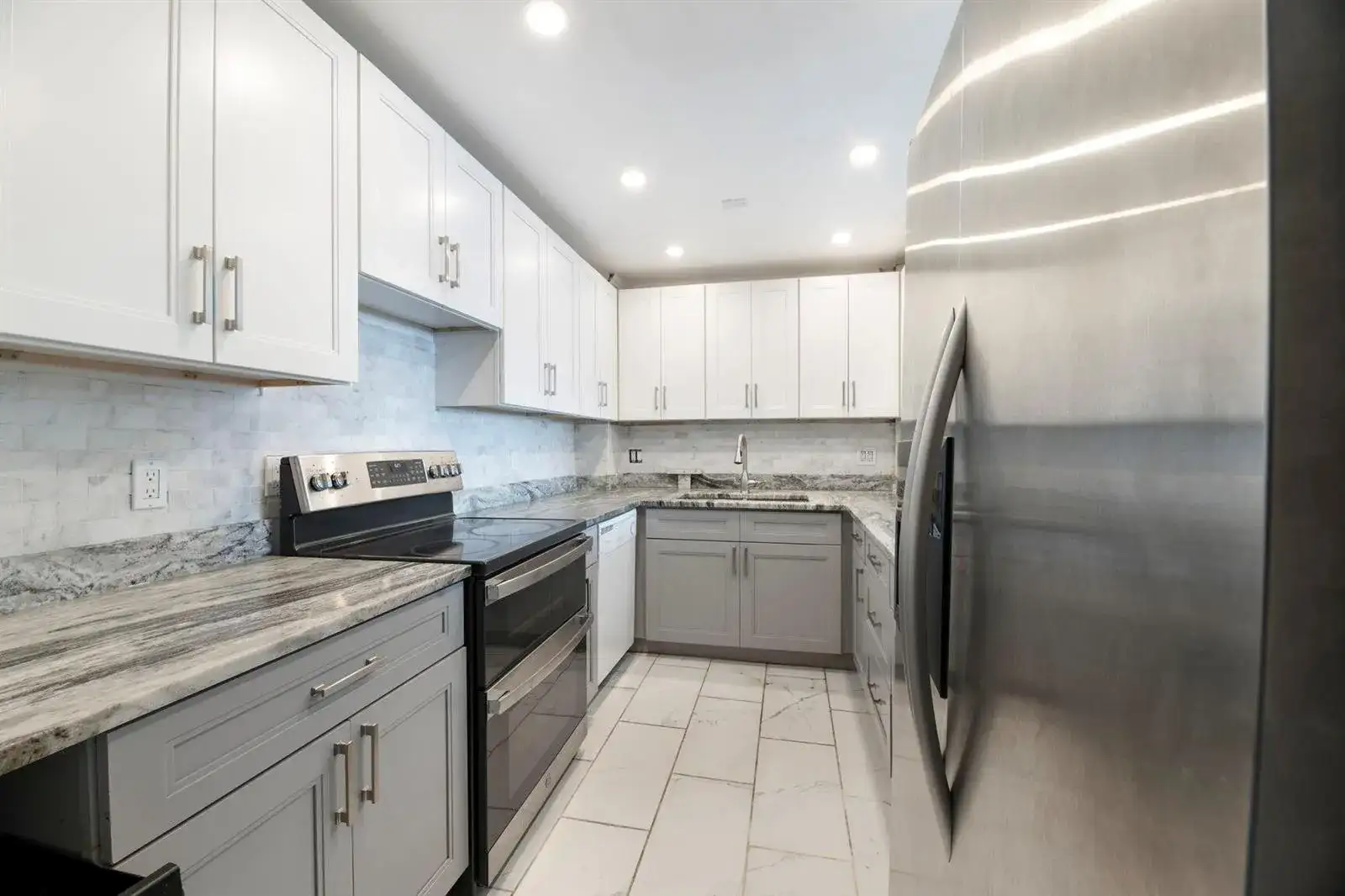 3800 N HILLS Drive # 402, Hollywood FL 33021 photo 2