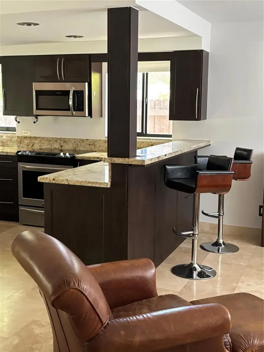 1126 LINCOLN Street, Hollywood FL 33019