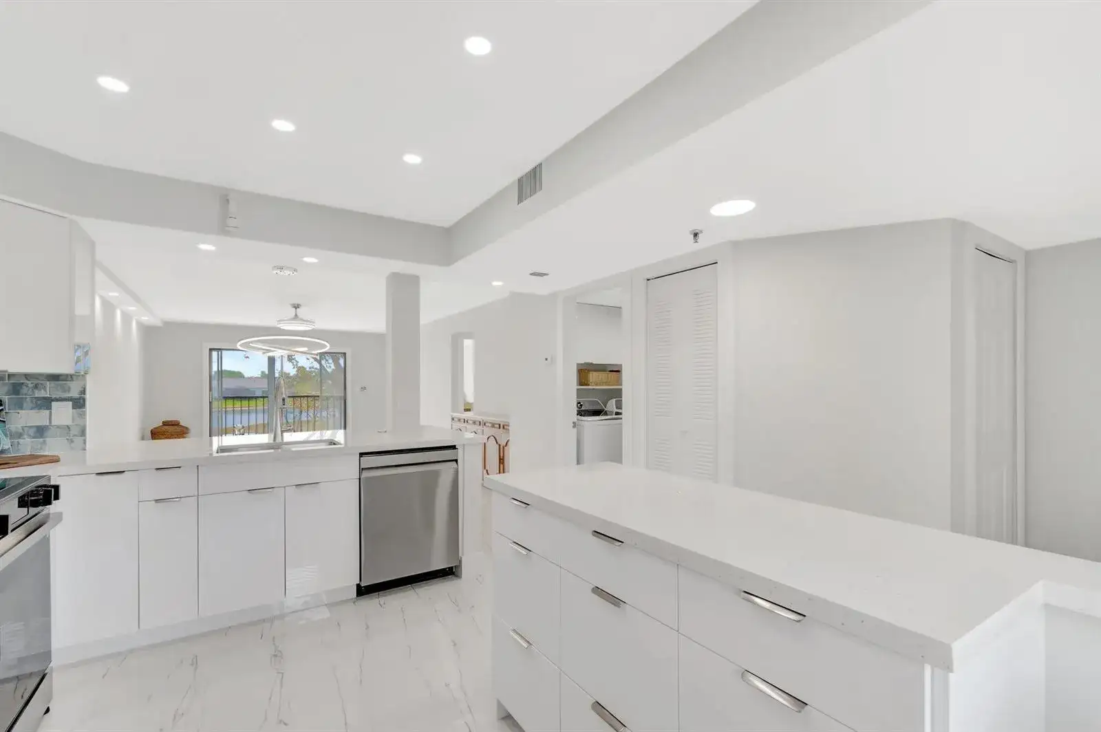 7240 Huntington Lane # 202, Delray Beach FL 33446 photo 4