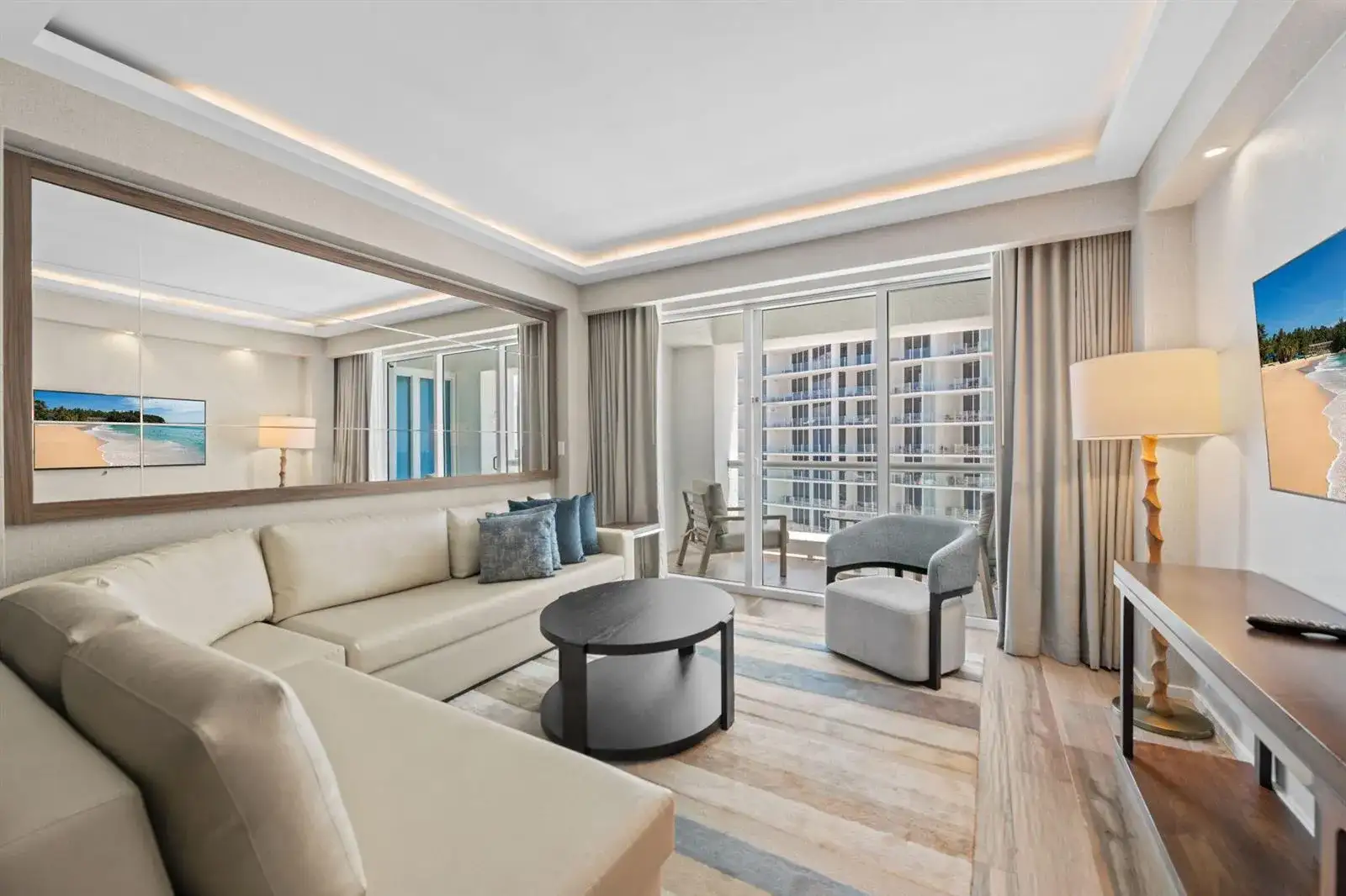 551 N FORT LAUDERDALE BEACH Boulevard # H1011, Fort Lauderdale FL 33304 photo 2