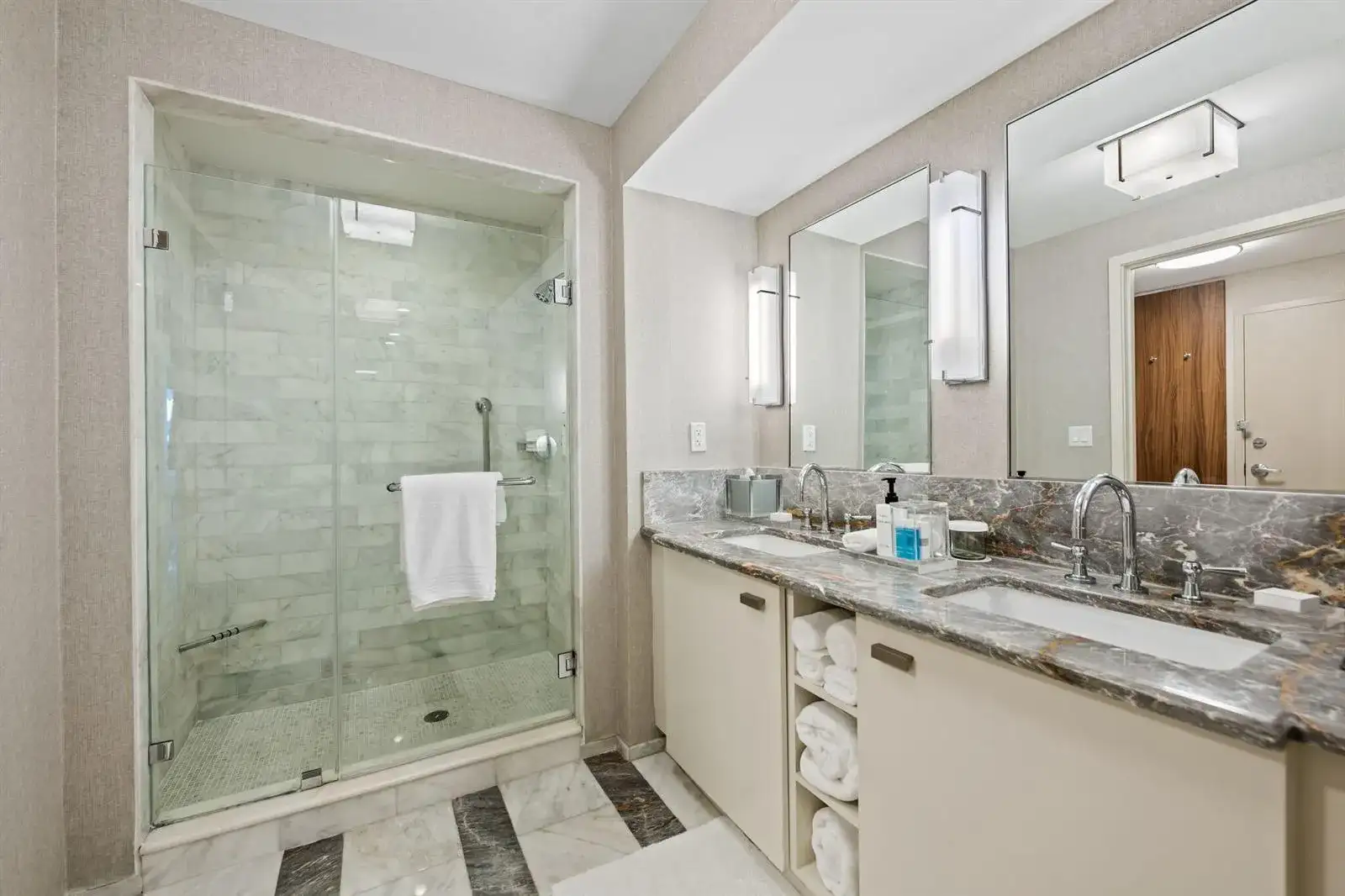 551 N FORT LAUDERDALE BEACH Boulevard # H1011, Fort Lauderdale FL 33304 photo 5
