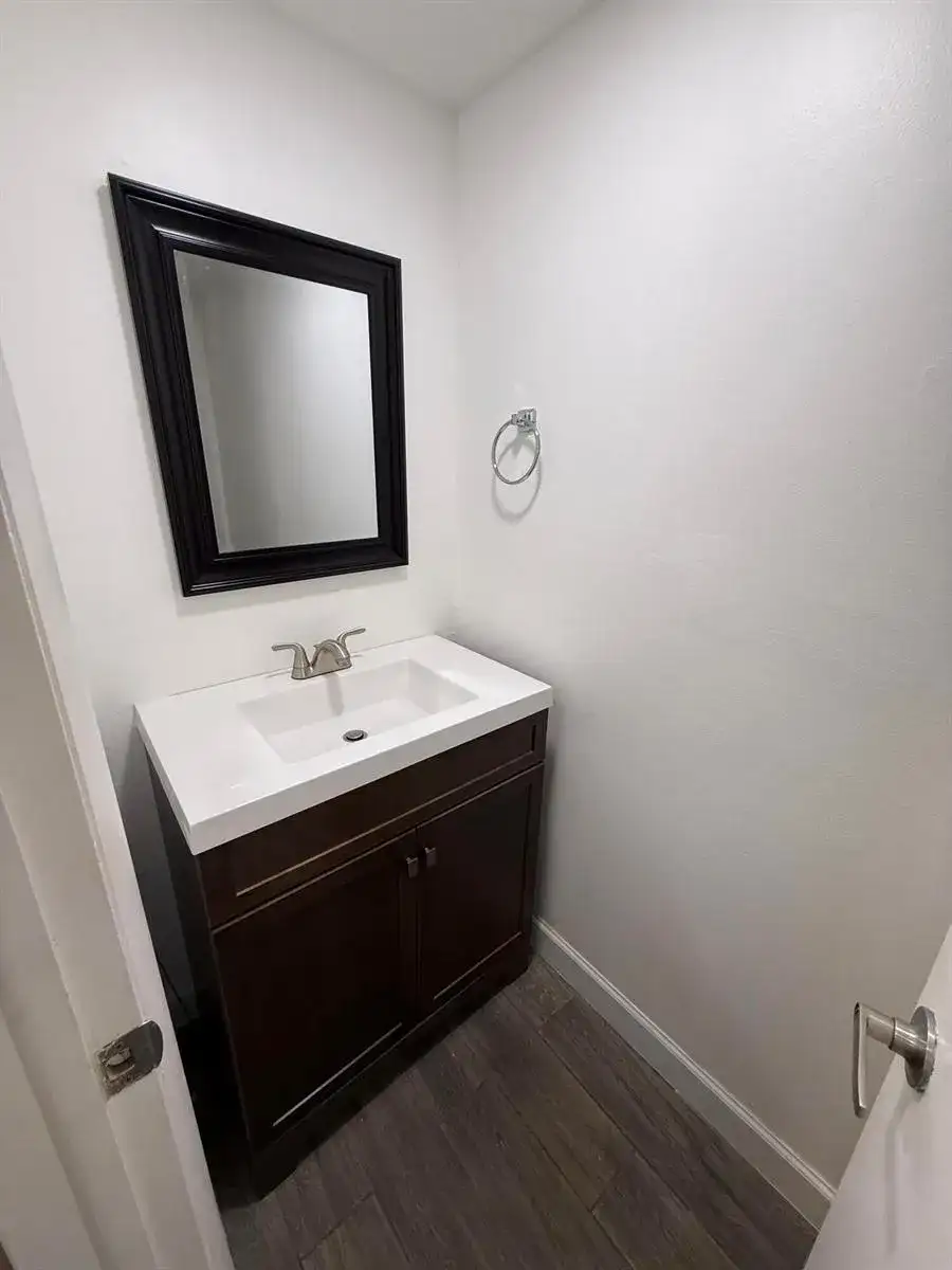640 TENNIS CLUB Drive # 307, Fort Lauderdale FL 33311 photo 3