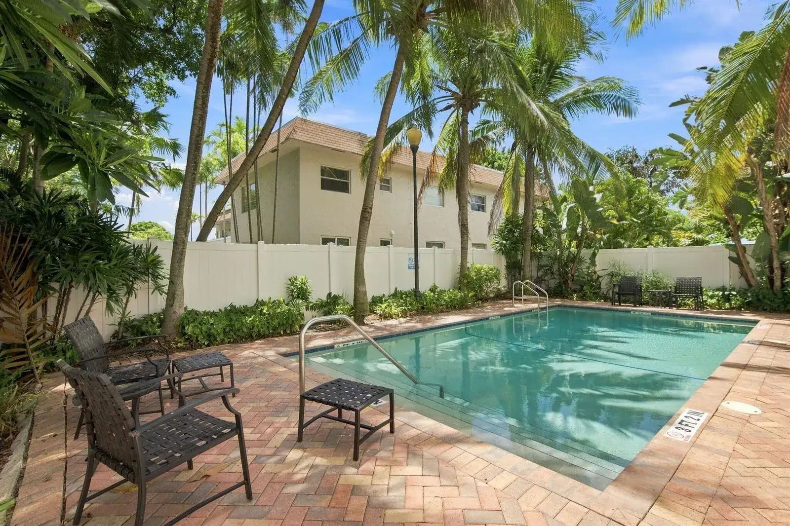 3434 NE 13TH Avenue, Oakland Park FL 33334 photo 5