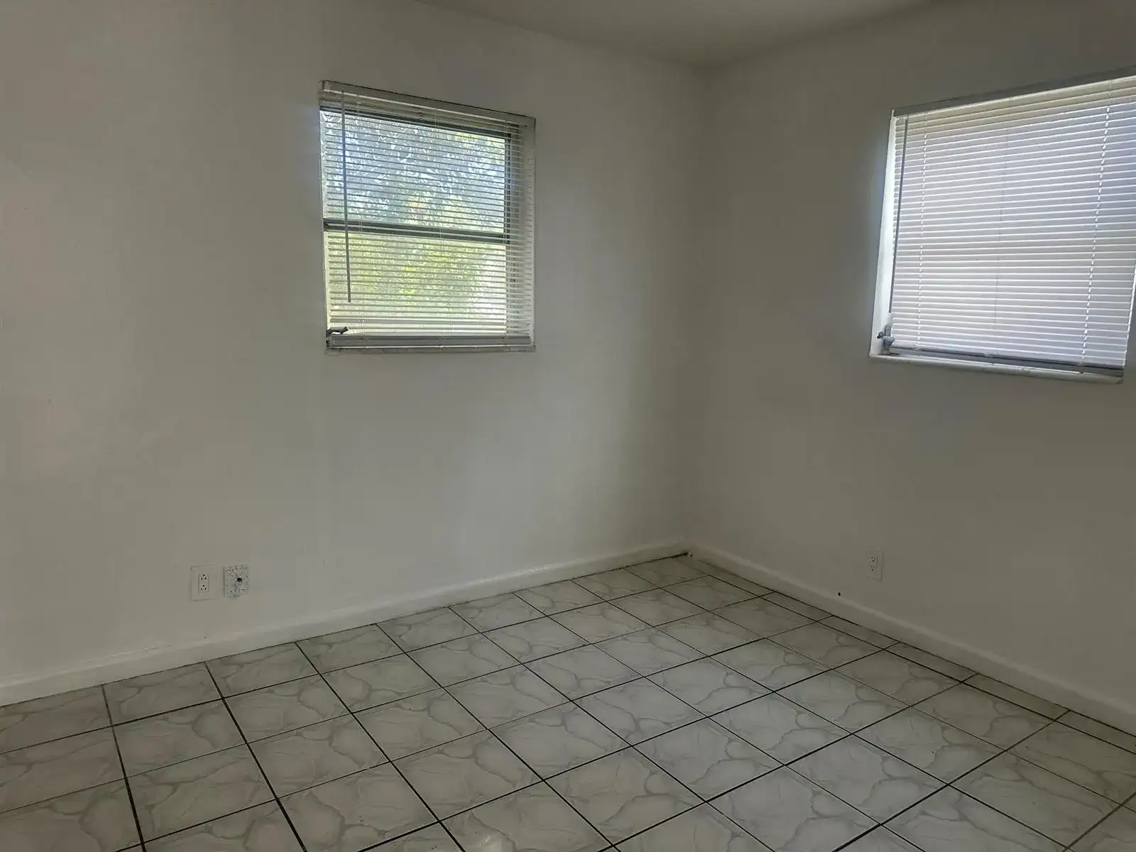 4120 NW 39TH Avenue, Lauderdale Lakes FL 33309 photo 5