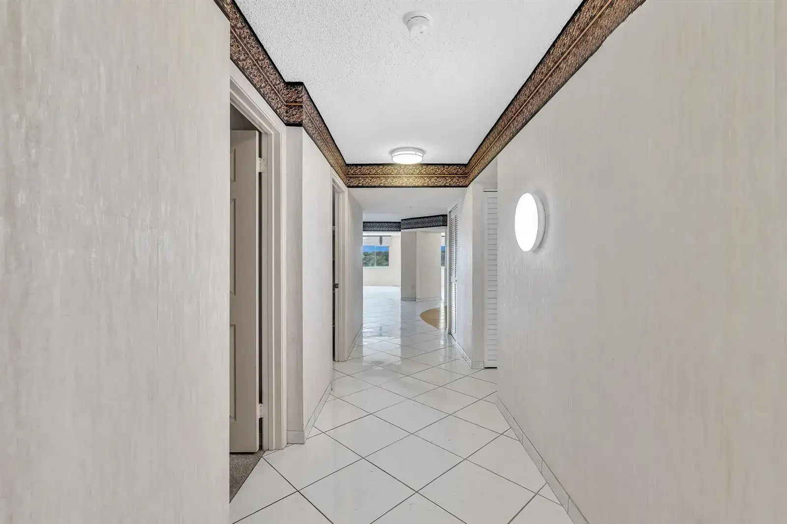 7557 GRANVILLE Drive # 305, Tamarac FL 33321 photo 5