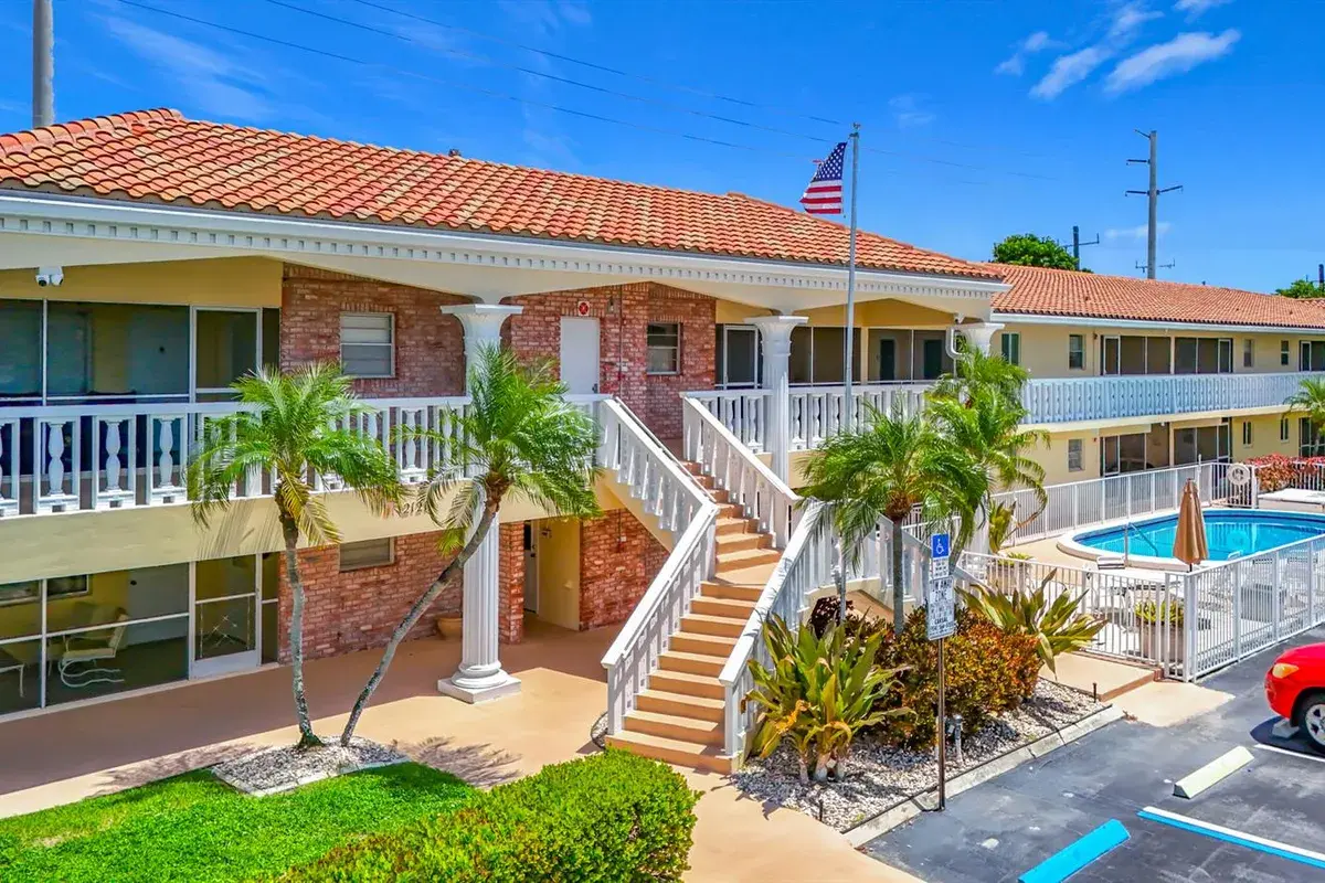 2121 NE 68th Street # 109, Fort Lauderdale FL 33308