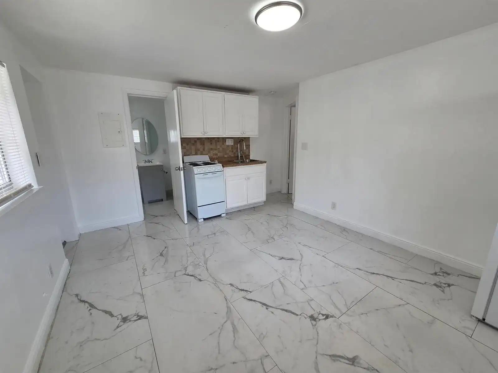844 NE 17TH Way # 2, Fort Lauderdale FL 33304