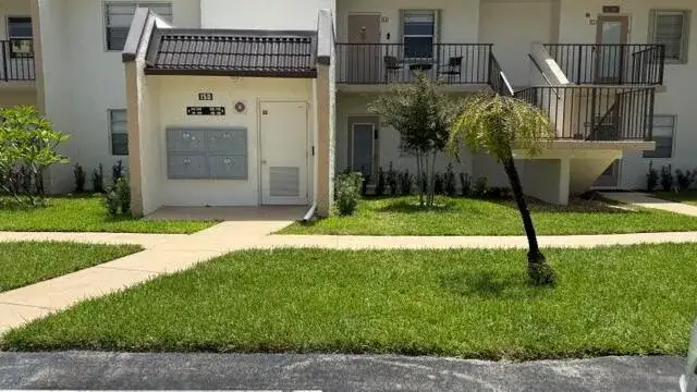150 Lake Meryl Drive # 145, West Palm Beach FL 33411