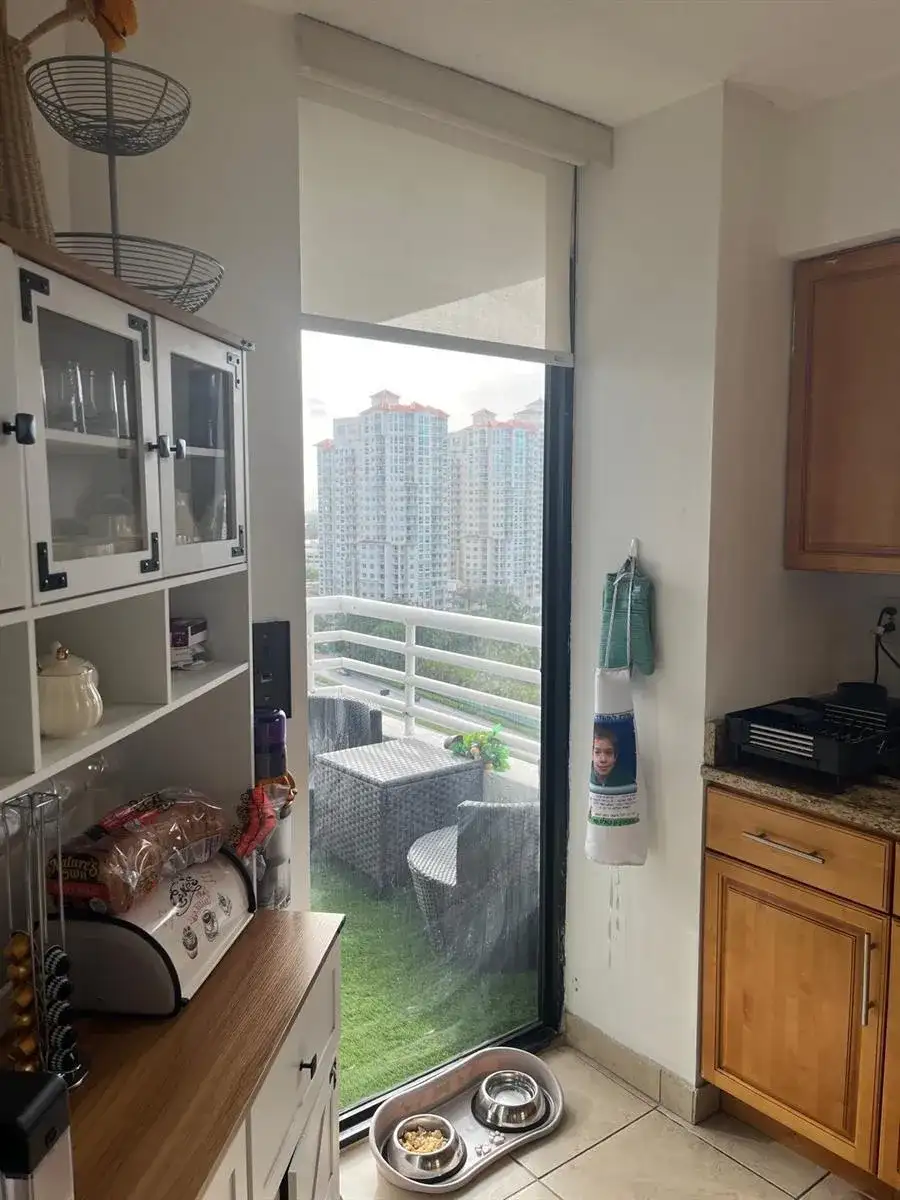 3300 NE 192ND Street # 1706, Aventura FL 33180 photo 5