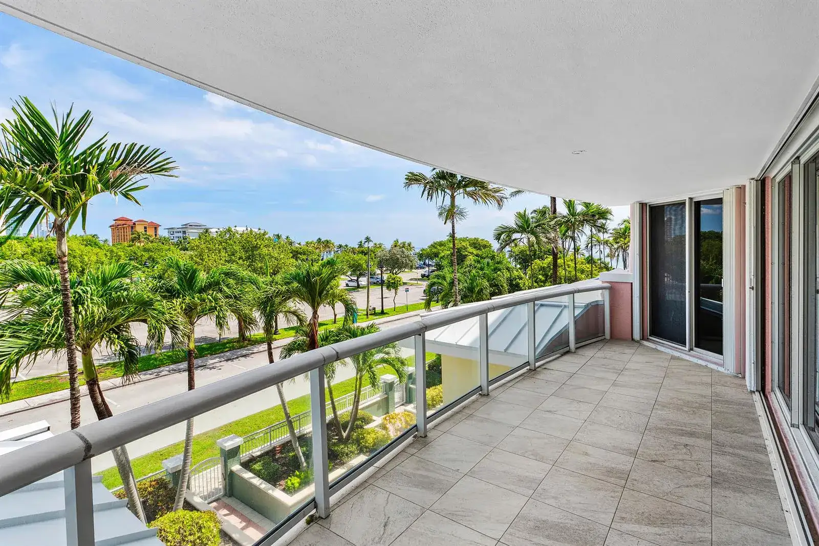 2051 SE 3rd Street # 307, Deerfield Beach FL 33441 photo 5