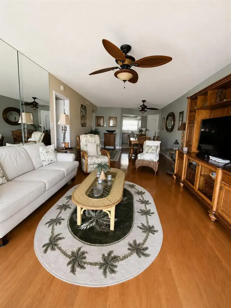 68 YACHT CLUB Drive # 22, North Palm Beach FL 33408 photo 5