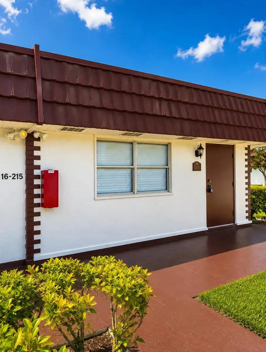 215 Waterford Crescent # I, Delray Beach FL 33446 photo 2