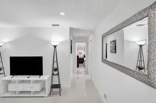 4314 SW 48TH Court, Dania Beach FL 33314