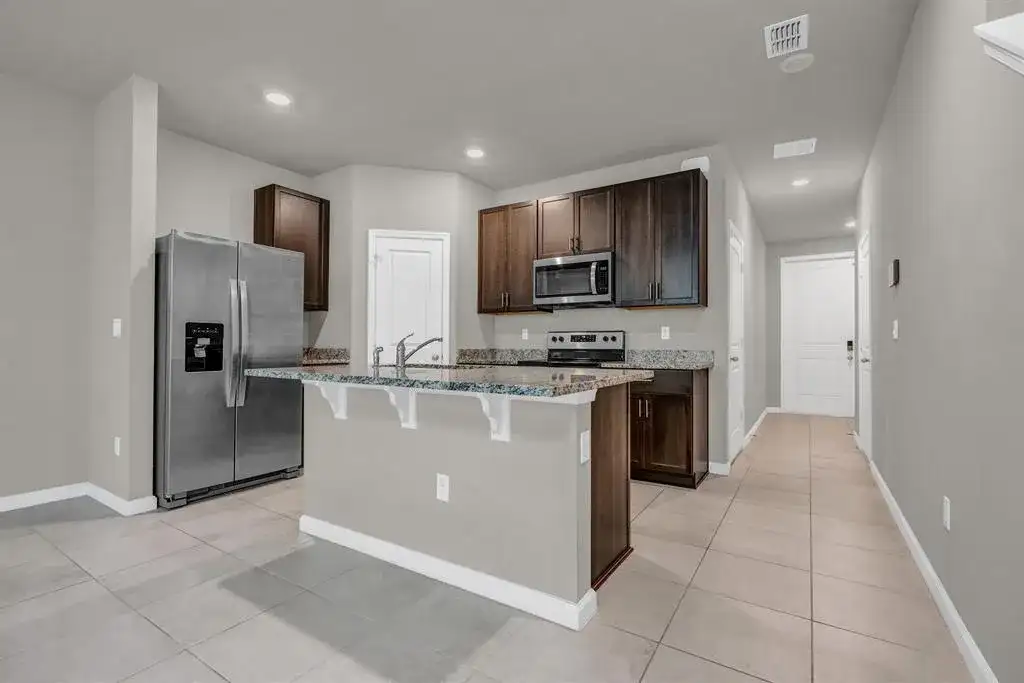 5659 Enclave Drive, Mangonia Park FL 33407 photo 5