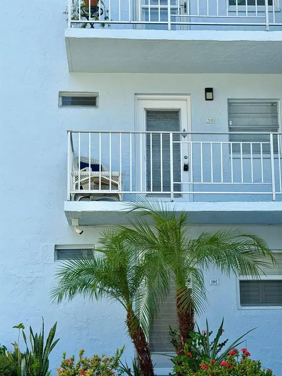 300 NE 26TH Avenue # 2010, Boynton Beach FL 33435 photo 4