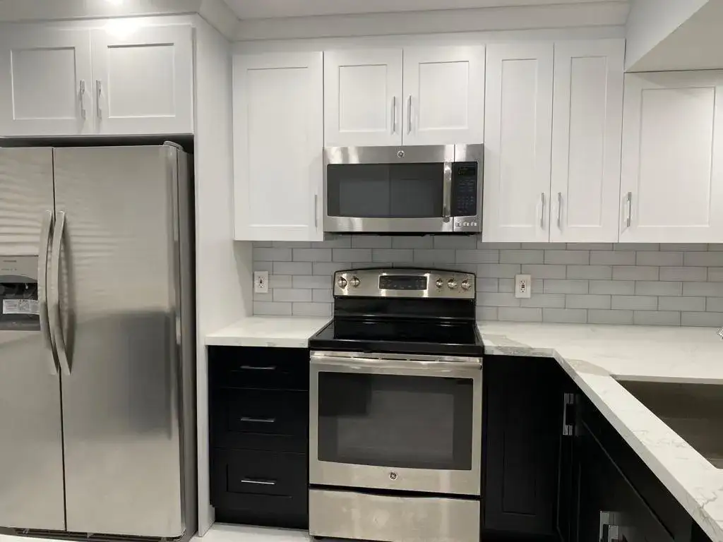 1520 WHITEHALL Drive # 202, Davie FL 33324 photo 4