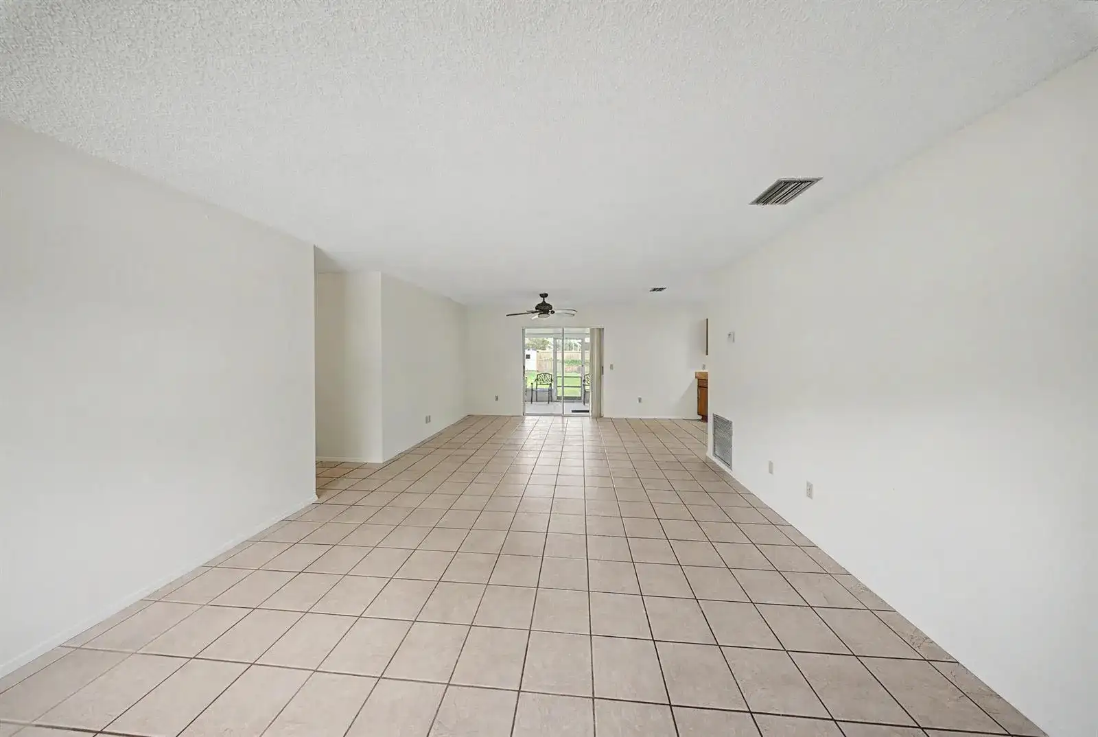 2174 SE Broward Terrace, Port St. Lucie FL 34952 photo 3