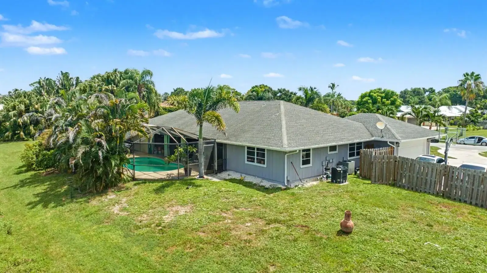 2185 NE Ocapi Court, Jensen Beach FL 34957 photo 4