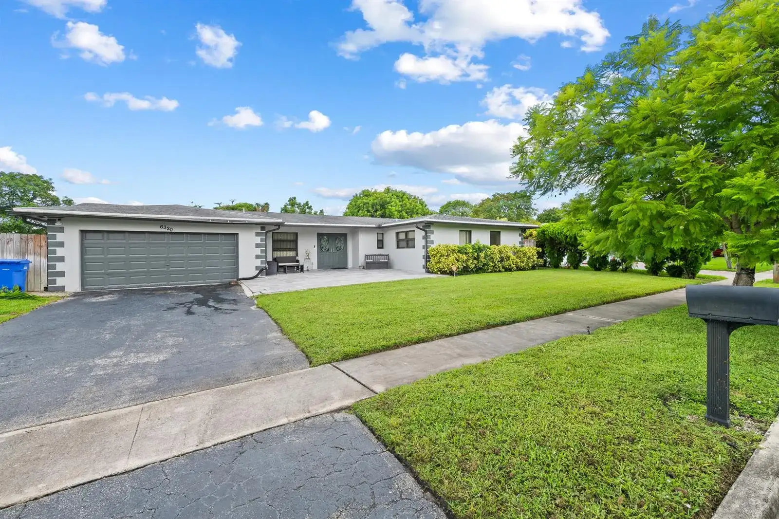 6320 SW 4TH Place, Margate FL 33068 photo 5
