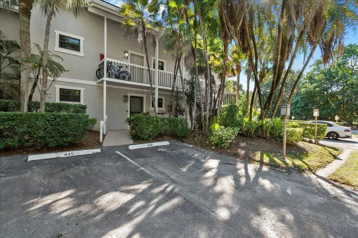 11863 Wimbledon Circle # 446, Wellington FL 33414 photo 2