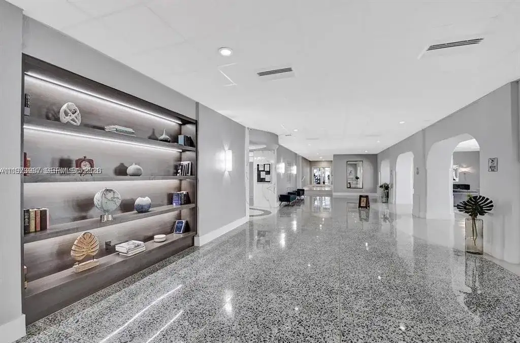 3140 S OCEAN Drive # 210, Hallandale Beach FL 33009 photo 3