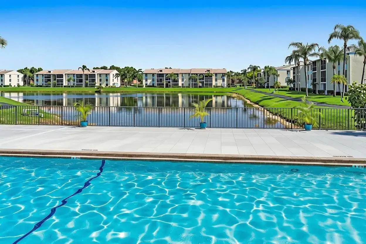 1111 GREEN PINE Boulevard # F1, West Palm Beach FL 33409 photo 2