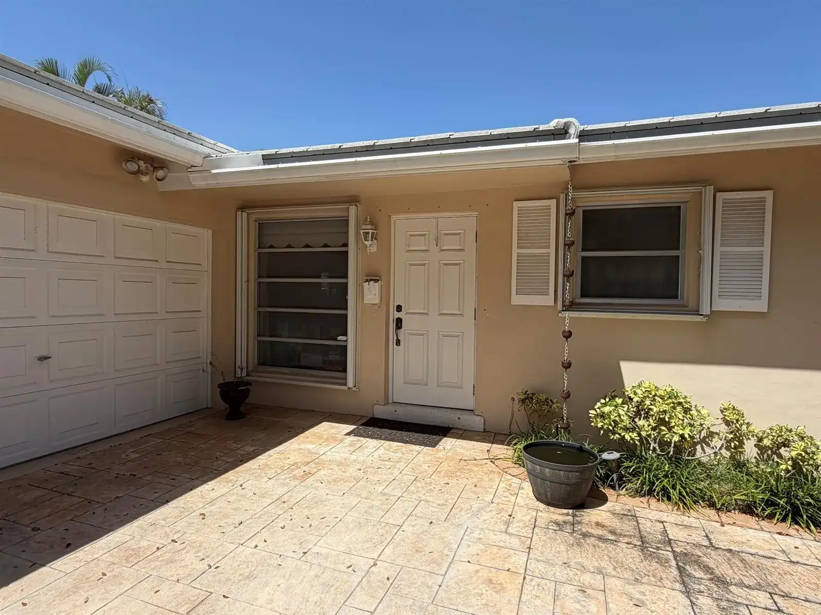 5901 NE 21st Terrace, Fort Lauderdale FL 33308