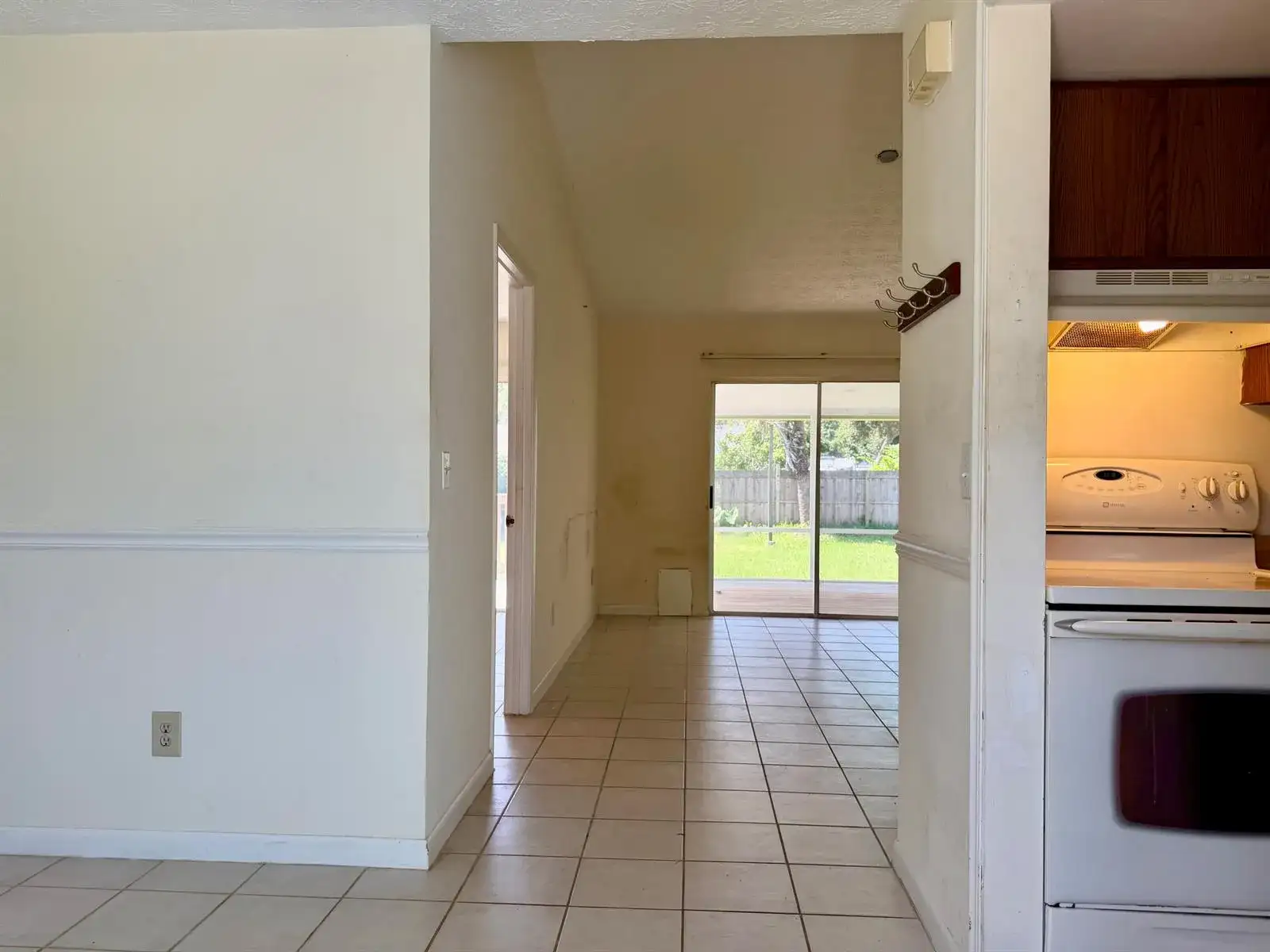 3816 SE Middle Street, Stuart FL 34997 photo 4