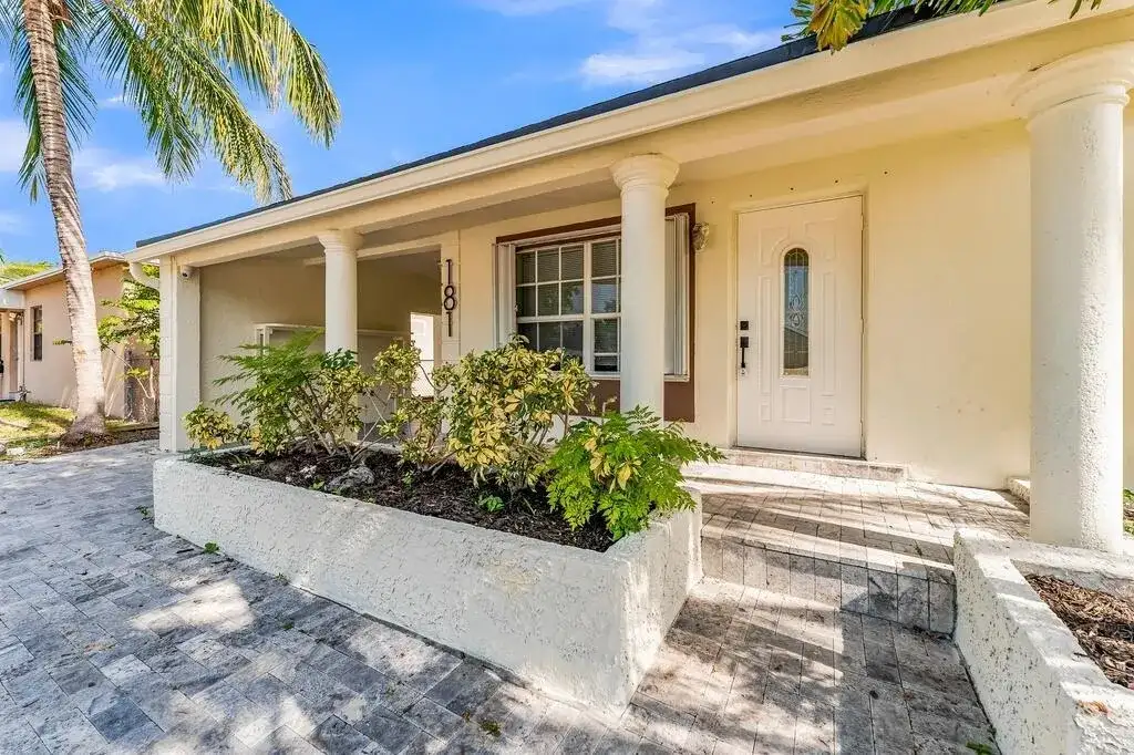 181 NE 51ST Street, Oakland Park FL 33334 photo 5