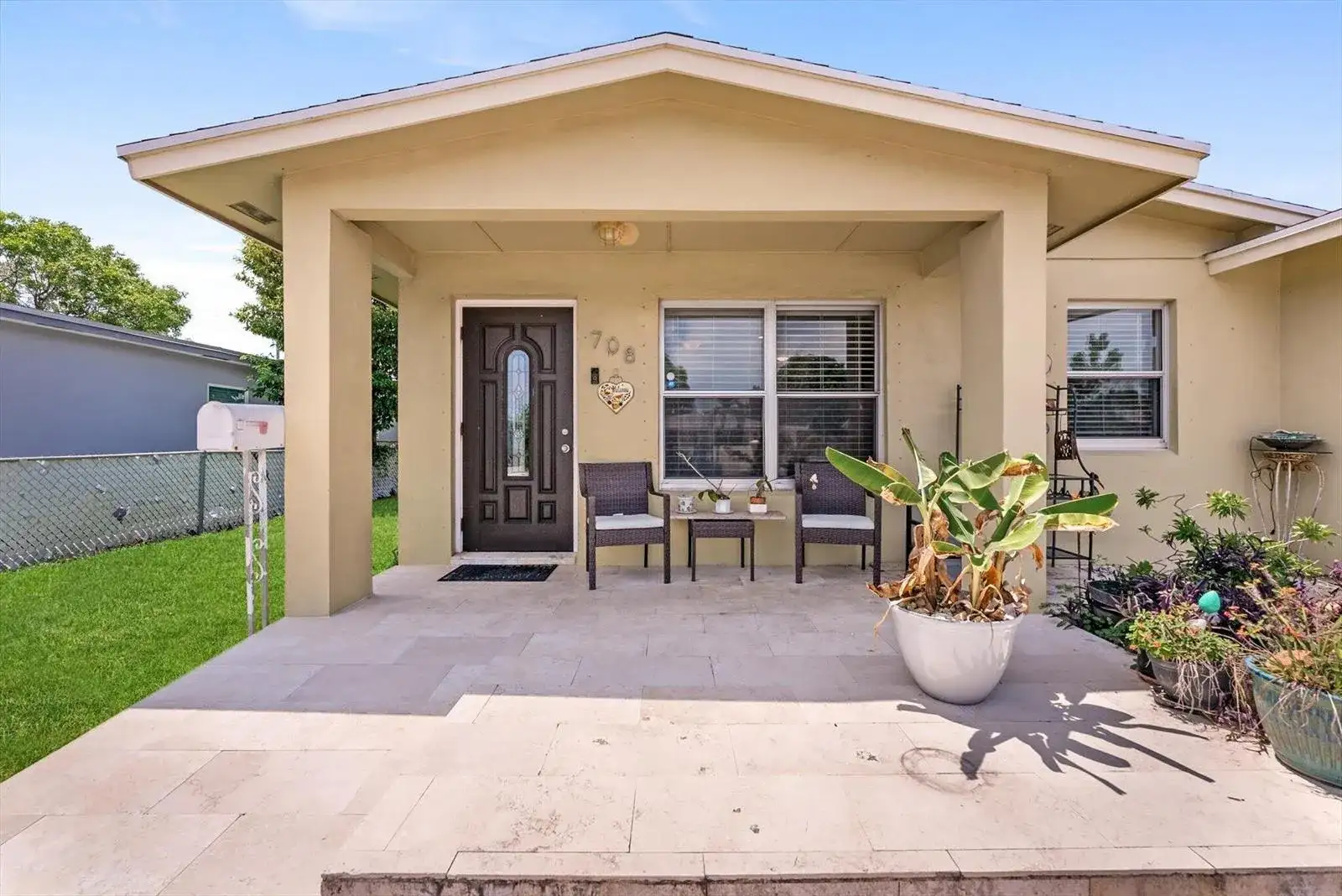 708 HILLCREST Boulevard, West Palm Beach FL 33405 photo 4