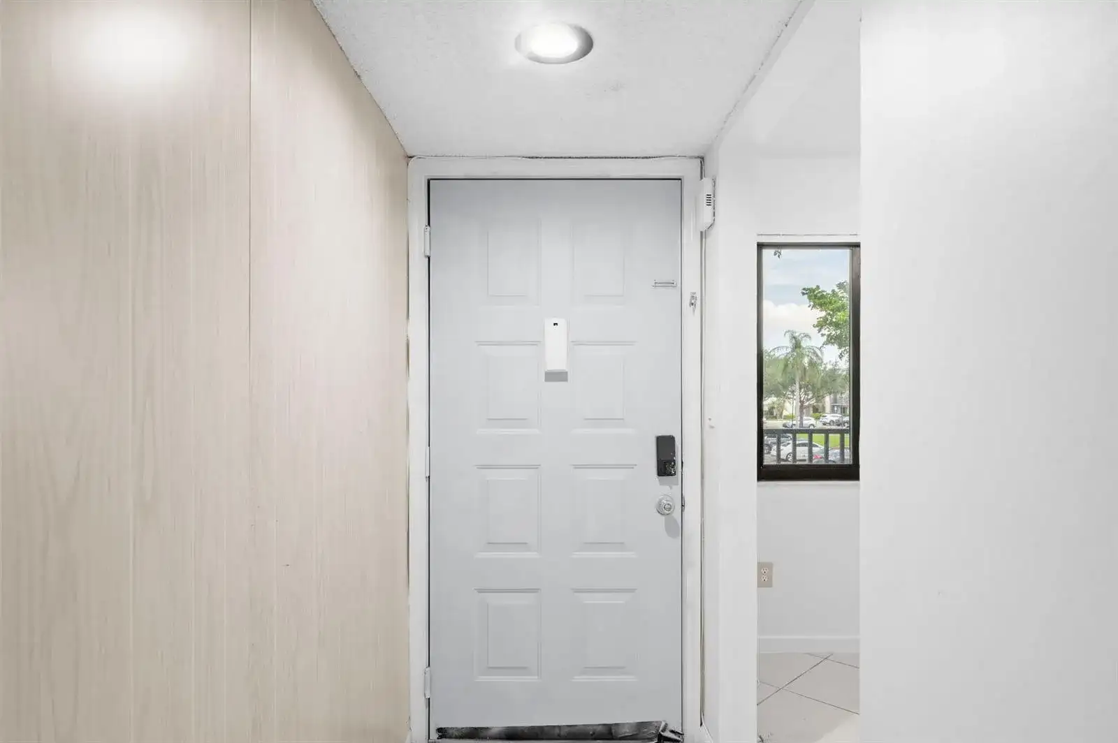 10837 W CLAIRMONT Circle # 208, Tamarac FL 33321 photo 4