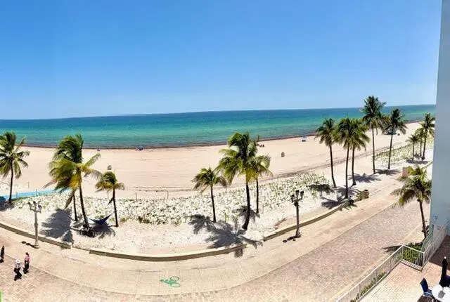 300 OREGON Street # 408, Hollywood FL 33019