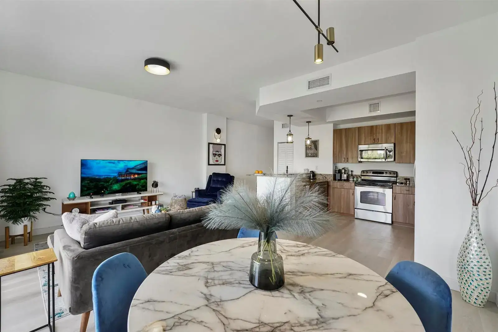 1931 NE 2nd Street # 301, Deerfield Beach FL 33441 photo 4