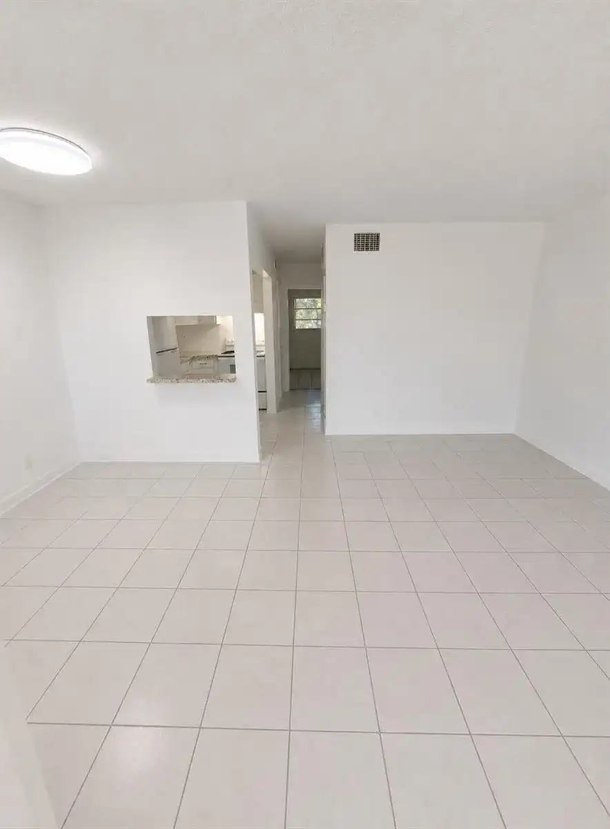 1150 NE 17TH Court # 15, Fort Lauderdale FL 33305