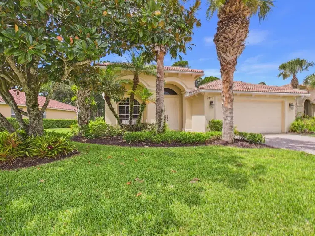 7059 MAIDSTONE Drive, Port St. Lucie FL 34986