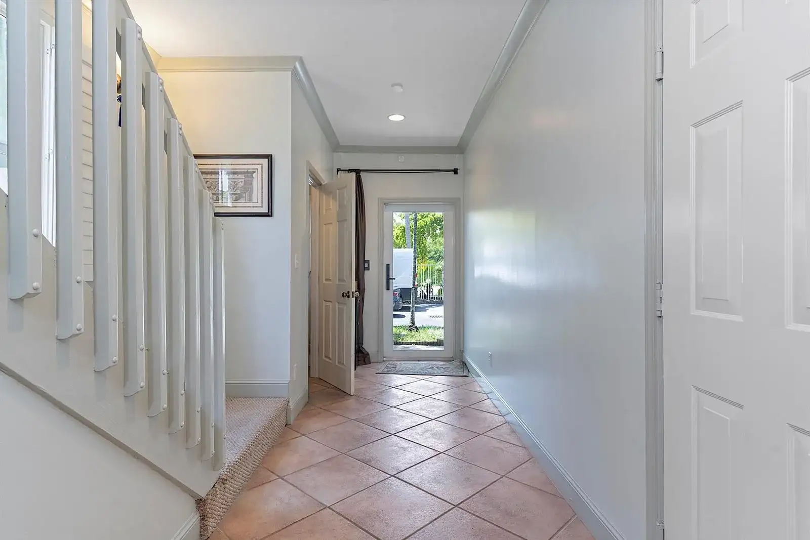 808 SW 4th Avenue, Fort Lauderdale FL 33315 photo 5