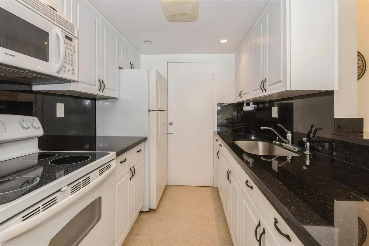 720 ORTON Avenue # 306, Fort Lauderdale FL 33304