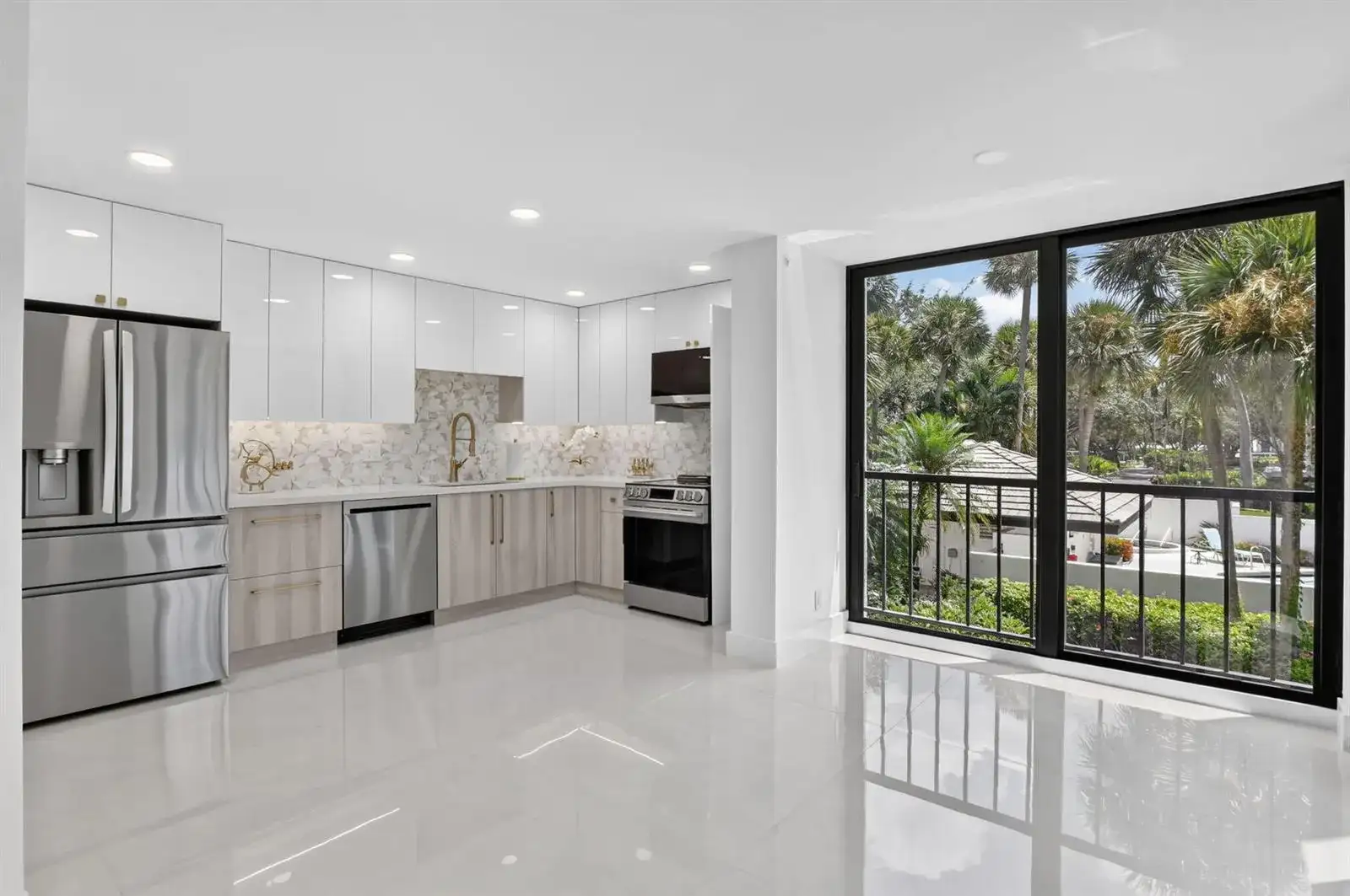 7847 Lakeside Boulevard # 1021, Boca Raton FL 33434 photo 2