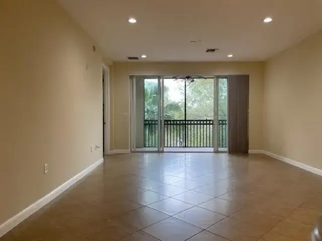 2901 NW 126TH Avenue # 314, Sunrise FL 33323 photo 4