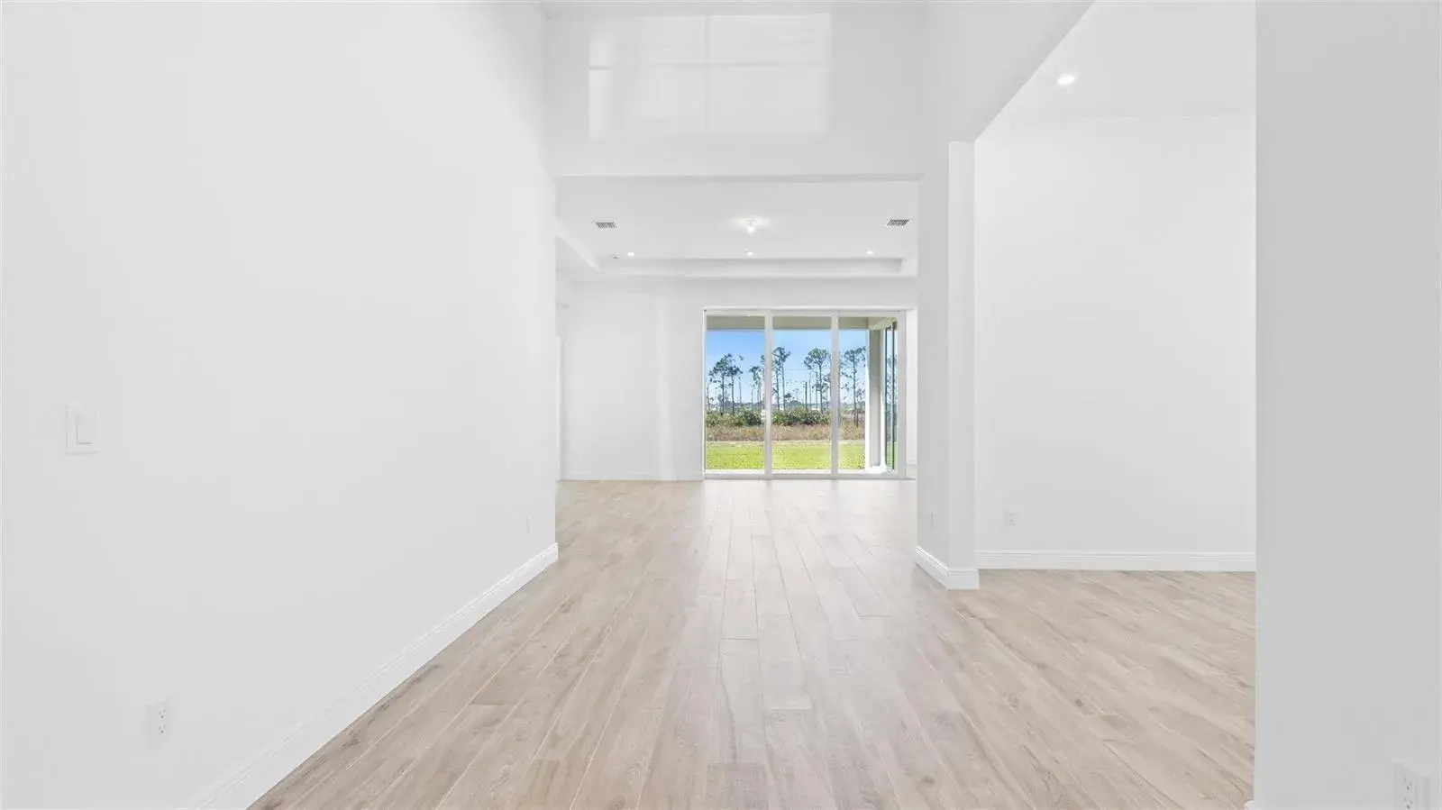 13670 SE Grovewood Drive, Port St. Lucie FL 34984