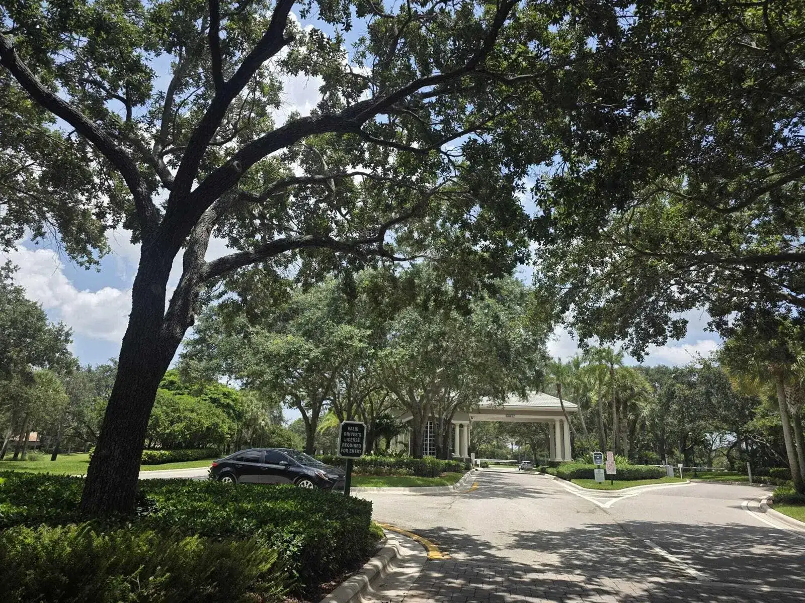6272 NW 108TH Way, Parkland FL 33076 photo 3