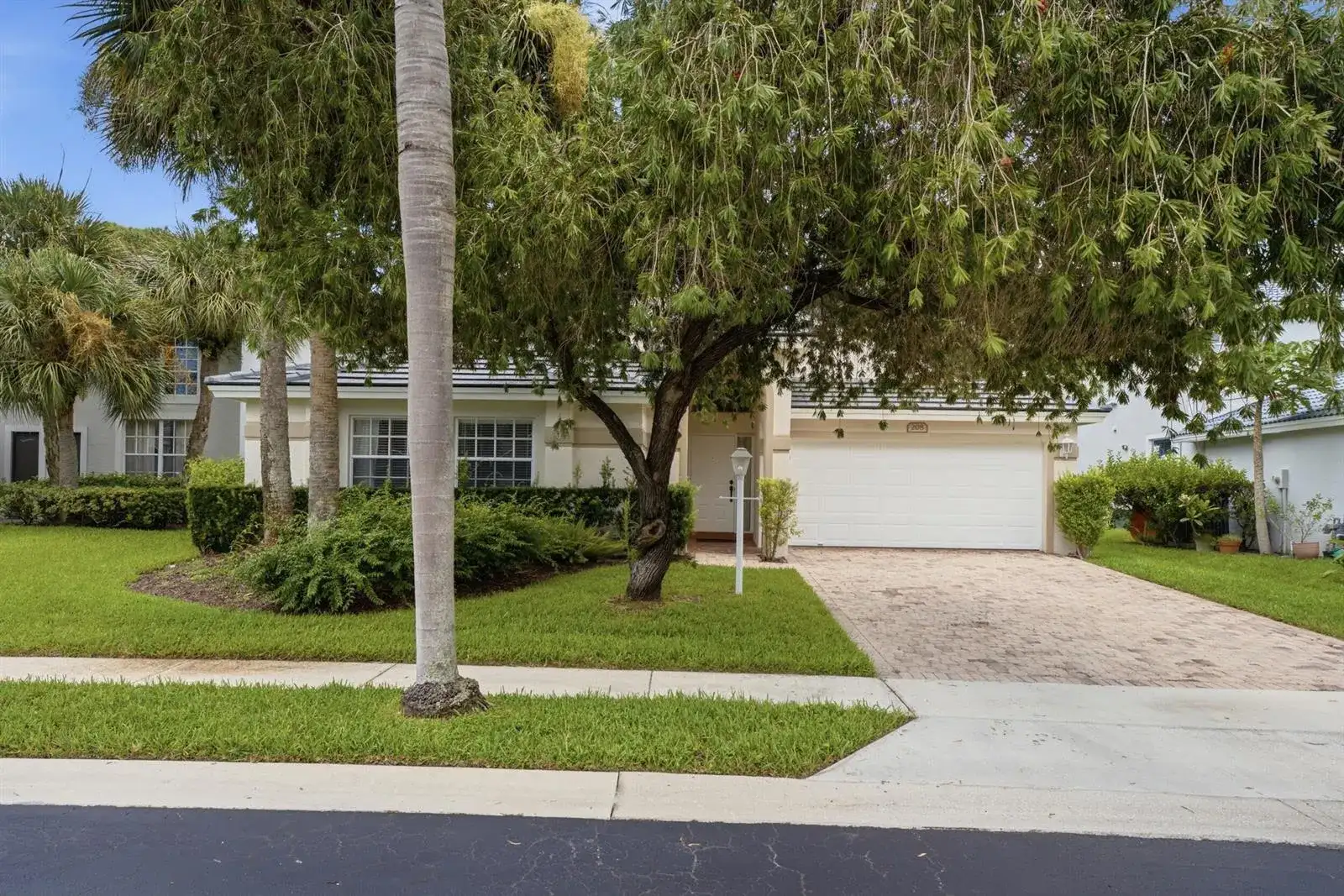 208 Jones Creek Drive, Jupiter FL 33458 photo 3