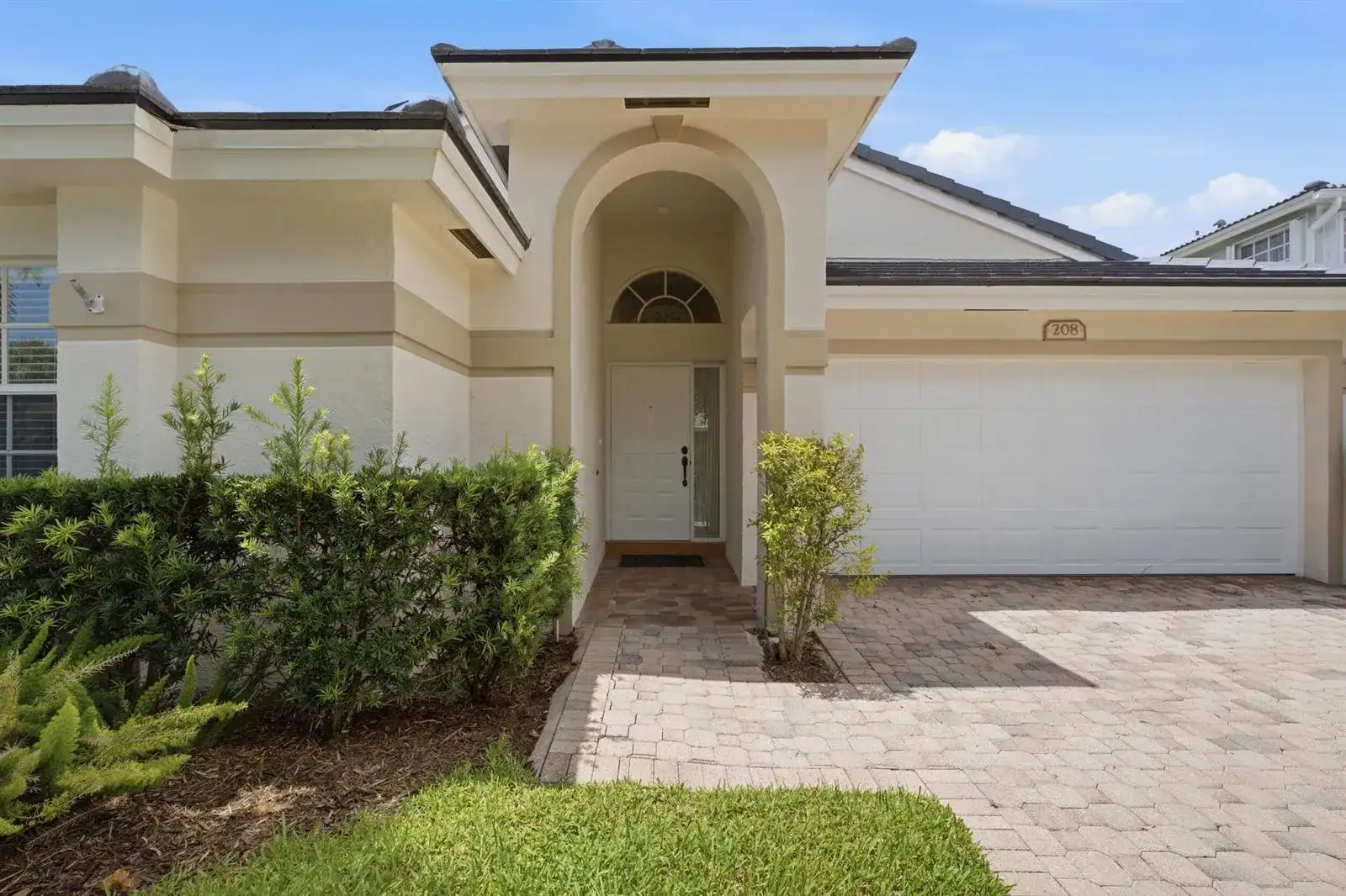 208 Jones Creek Drive, Jupiter FL 33458 photo 4